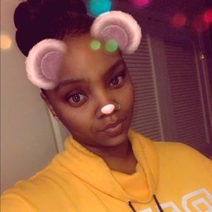 Meet your Posher, Talisha